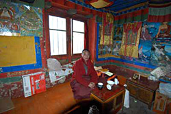 A se ra monk who in 2004 was engaged in a textual retreat (dpe mtshams) at Rakhadrak Hermitage. He is occupying a room adjacent to the cave of tsong kha pa.